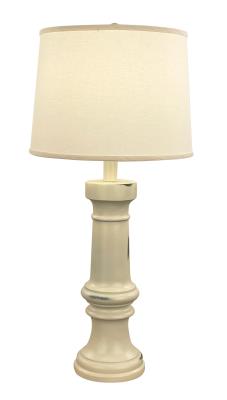 Distressed Cottage Chunky Casual Table Lamp