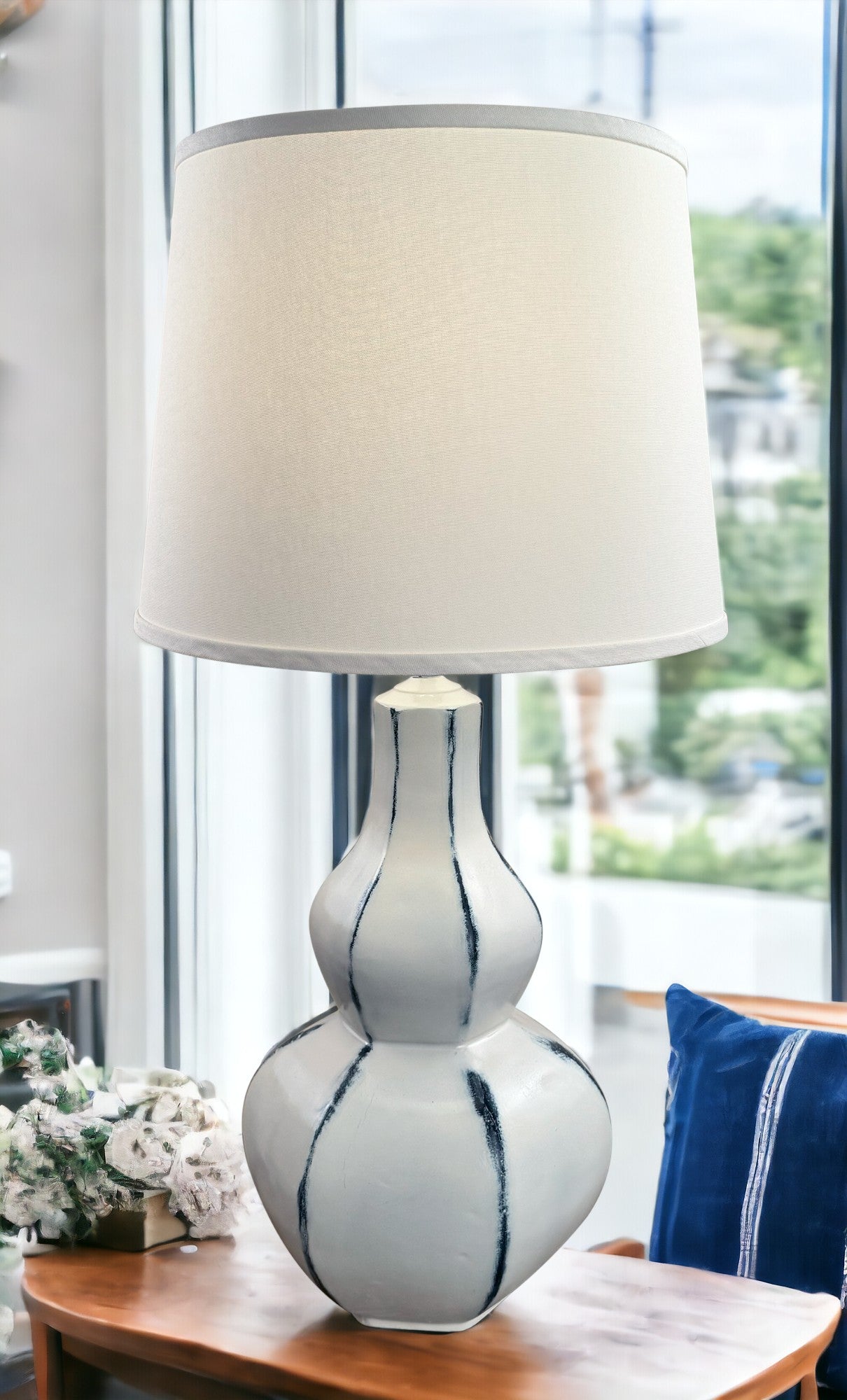 Farmhouse/Navy Large 6 Sided Tear Drop Table Lamp