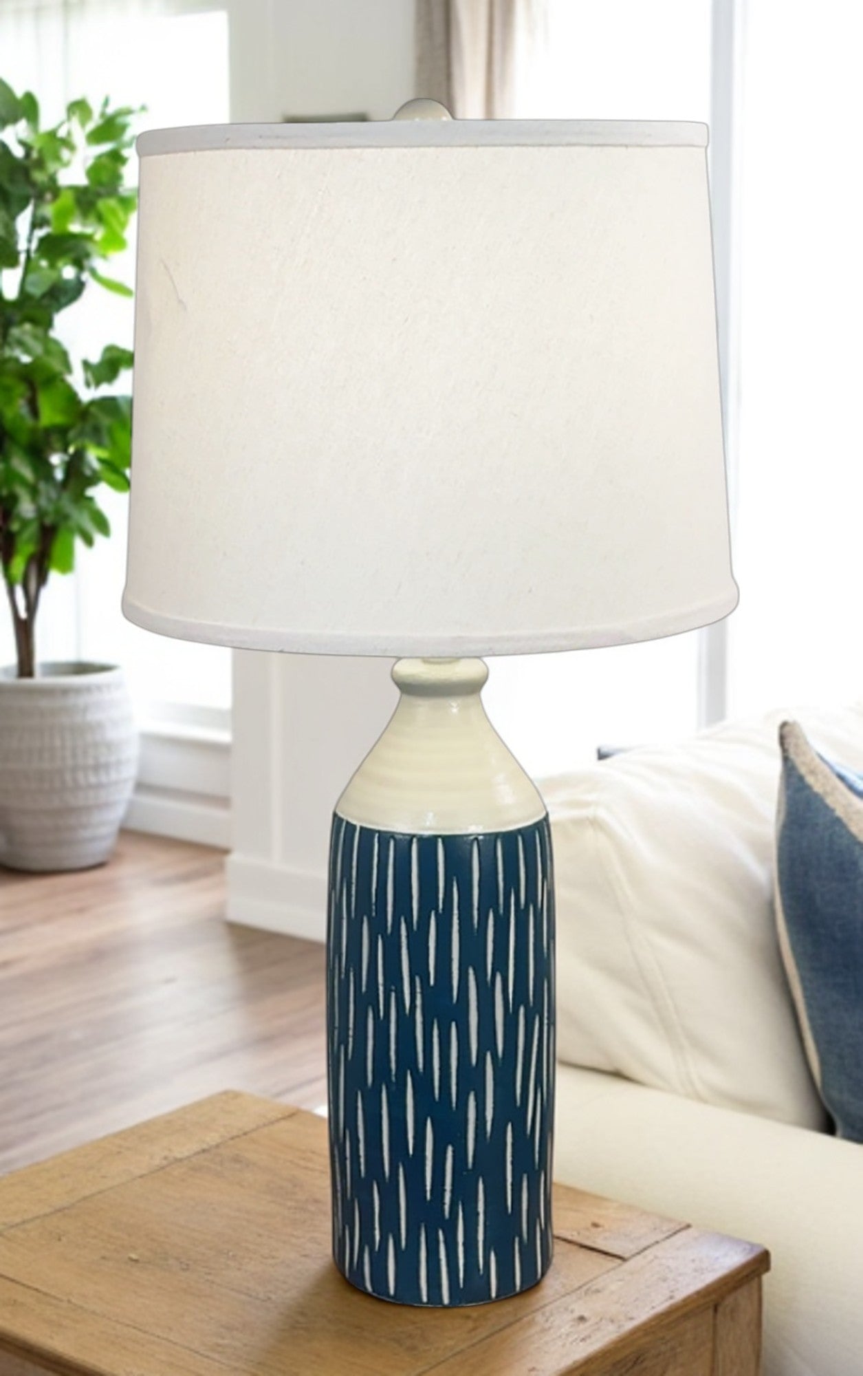 Shoreline Tan/Sea Tall Textured Vase with Small Indented Lines