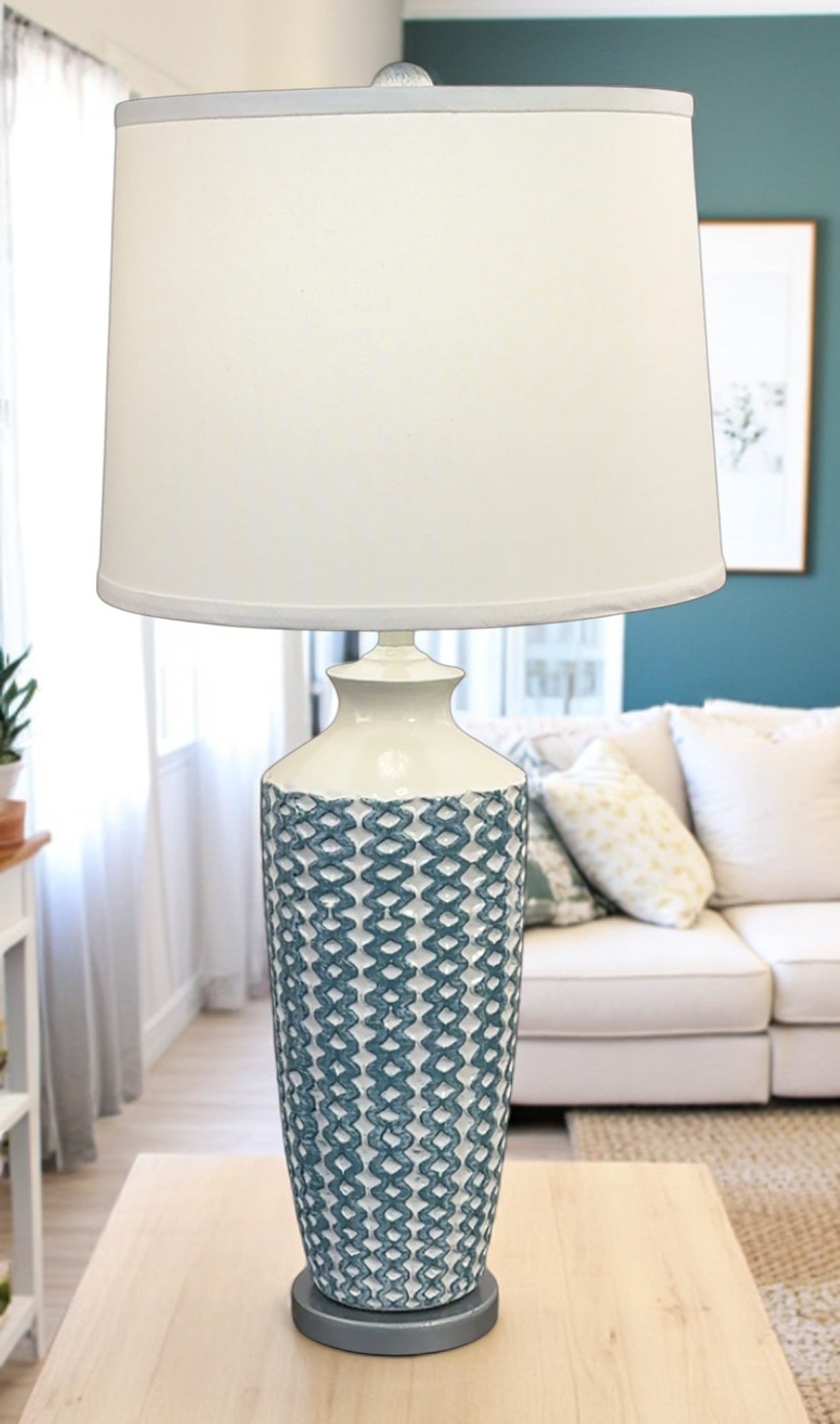 Ivory/Slate Tall Basket Weave Vase Table Lamp